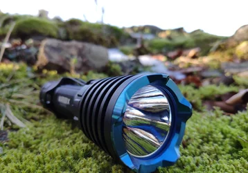 LED baterky Olight Warrior - bojovníci proti tme